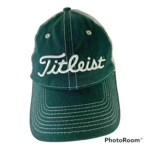 Titleist Baseball Hat Cap Adjustable Strap Green And White. - Picture 1 of 6
